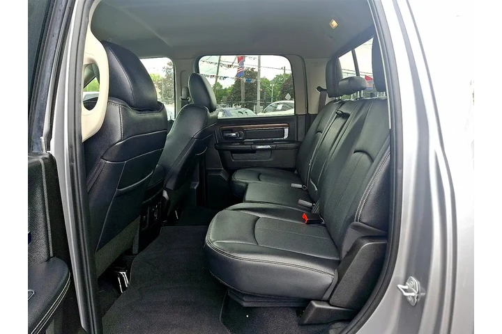 $21500 : 2019 RAM 1500 Classic Crew Ca image 10