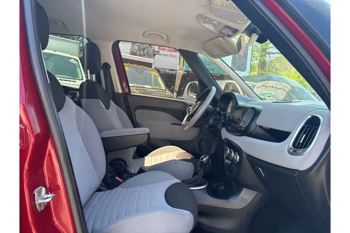 $5499 : 2014 FIAT 500L Easy image 9