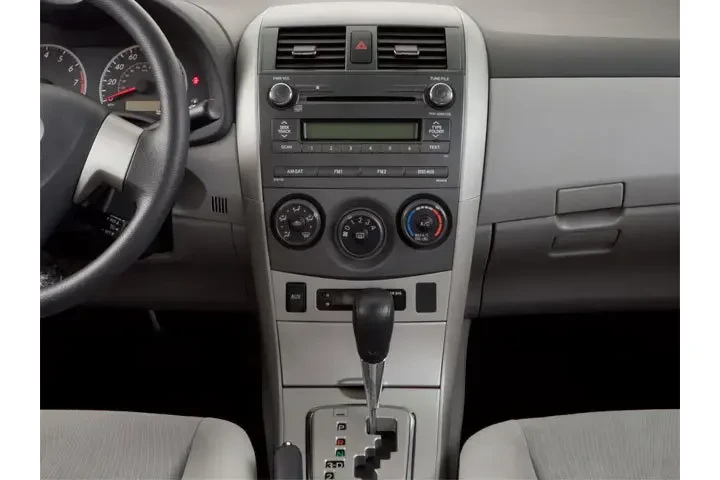 $4498 : Toyota Corolla 2011 LE 4dr S image 10