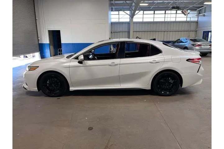 $25954 : Toyota Camry 2019 image 6