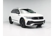 Volkswagen Tiguan 2022 SE R- en Charlotte
