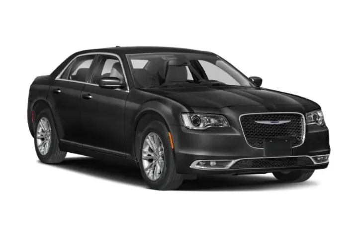 $24591 : Chrysler 300 2021 S V6 4dr S image 6