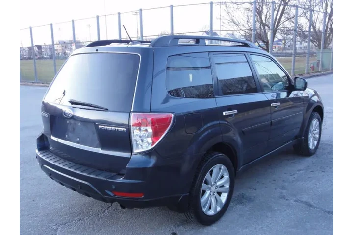 $6950 : 2012 Forester 2.5X Premium image 6