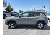 $22388 : Jeep Compass 2022 4x4 Trailh thumbnail