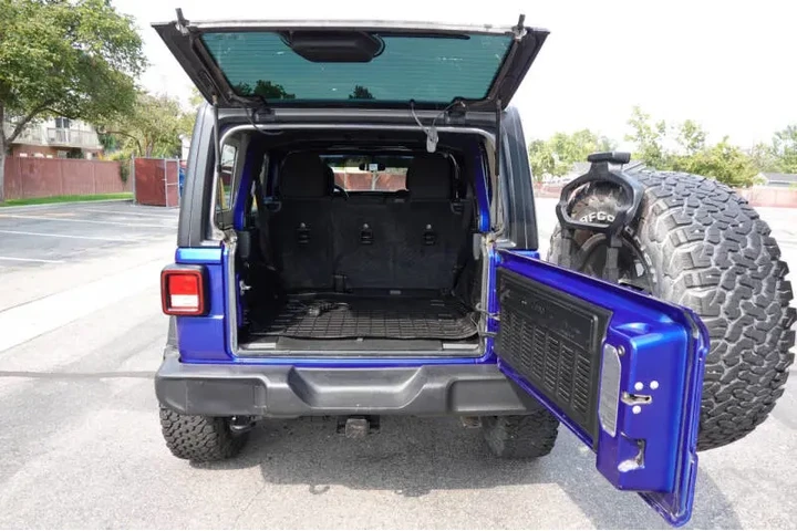 $22995 : 2018 Wrangler Unlimited Sport image 9