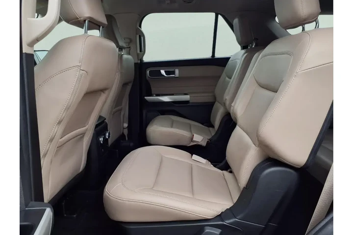 $23895 : Ford Explorer 2022 XLT 4dr S image 10