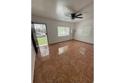 $1290 : Bell Gardens - 2 & 1 Bath thumbnail