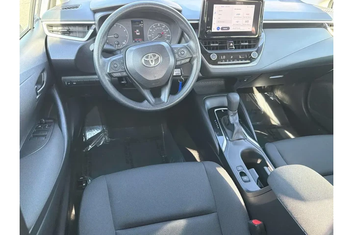 $23987 : Toyota Corolla 2025 LE 4dr S image 8