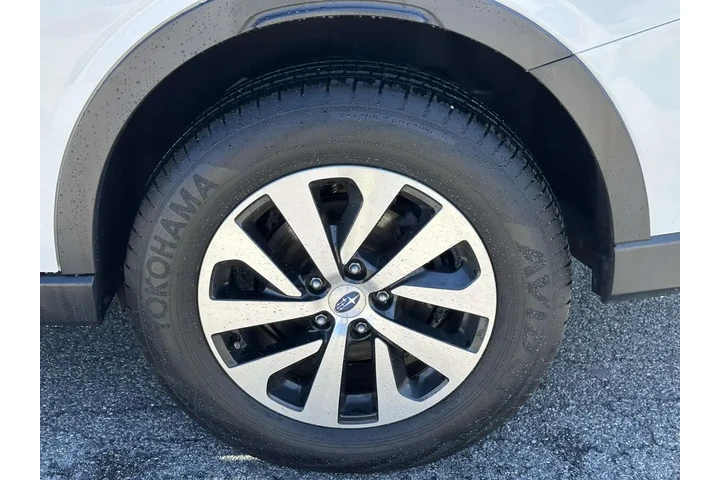 $24755 : Subaru Outback 2022 AWD Prem image 9