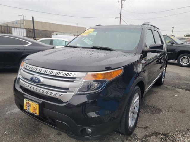 $10999 : 2013 Explorer XLT image 5