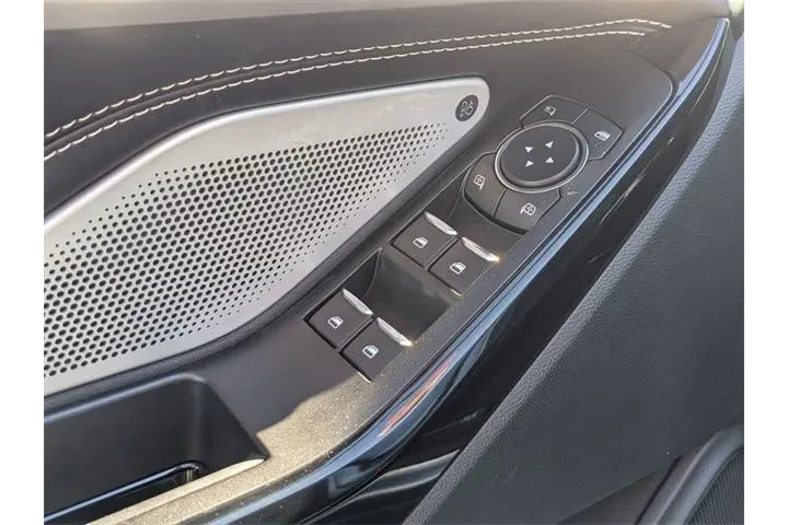 $34992 : Ford Explorer 2021 AWD ST 4d image 10