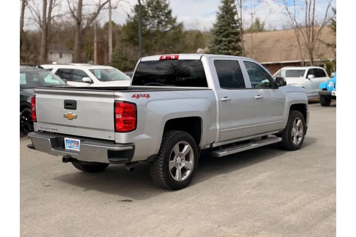 $23995 : 2018 Silverado 1500 LT image 8