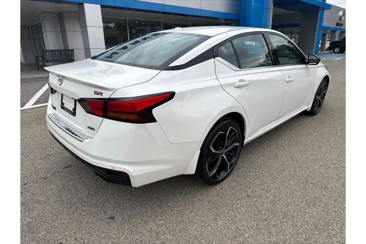 $25990 : Nissan Altima 2023 AWD 2.5 S image 5