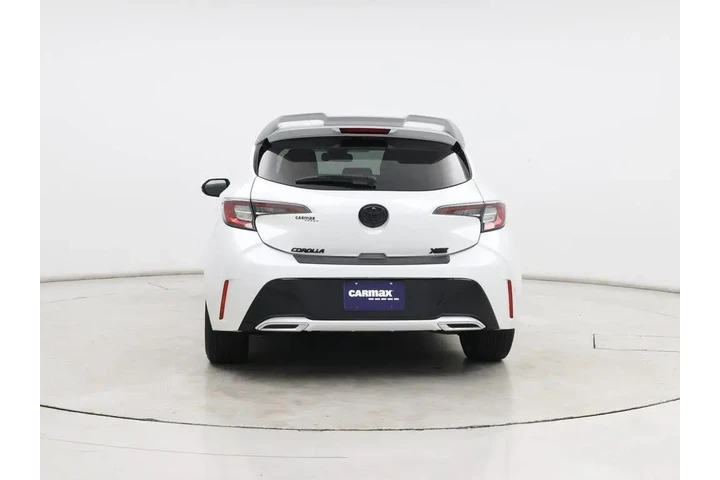 $24998 : Toyota Corolla Hatchback 202 image 6