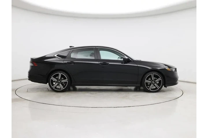 $29998 : Honda Accord Hybrid 2024 Spo image 7