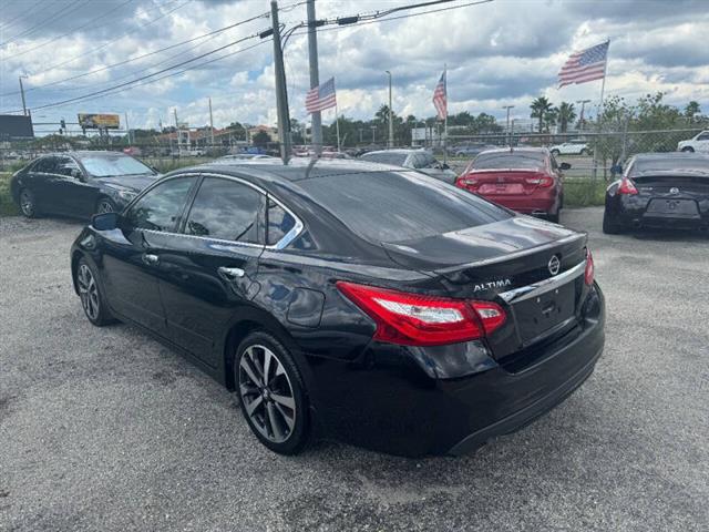 $7497 : 2016 Altima 2.5 SR image 8