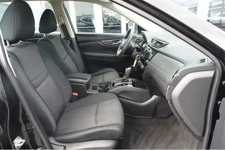 $12990 : 2018 Rogue image 10
