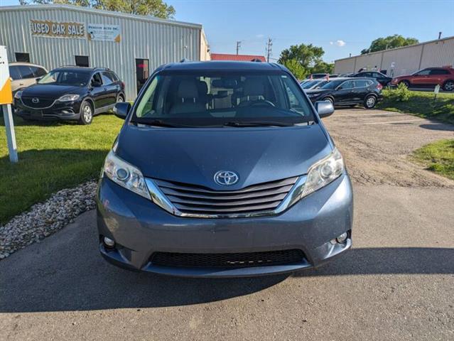 $18990 : 2015 Sienna Limited Premium 7 image 10