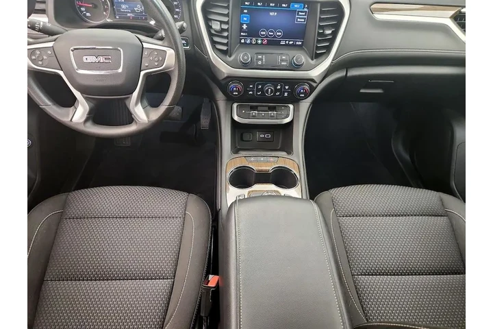$29998 : GMC Acadia 2023 4x4 SLE 4dr image 9