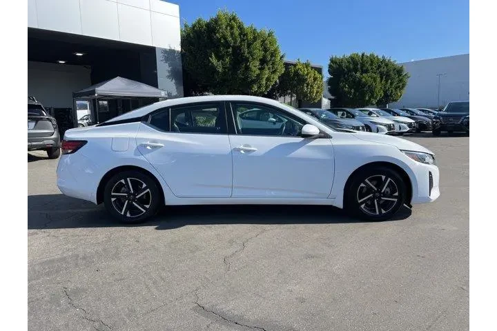 $16991 : Nissan Sentra 2024 SV 4dr Se image 8
