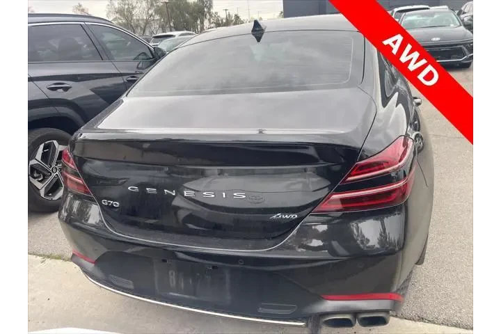 $29500 : Genesis G70 2023 2.0T 4dr Se image 6