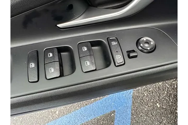 $16999 : Hyundai ELANTRA 2023 SEL 4dr image 9