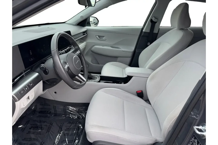 $20991 : Hyundai KONA 2025 SEL 4dr Cr image 9