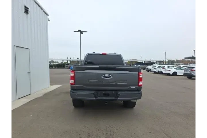 $31900 : Ford F-150 2021 4x4 XL 4dr S image 5