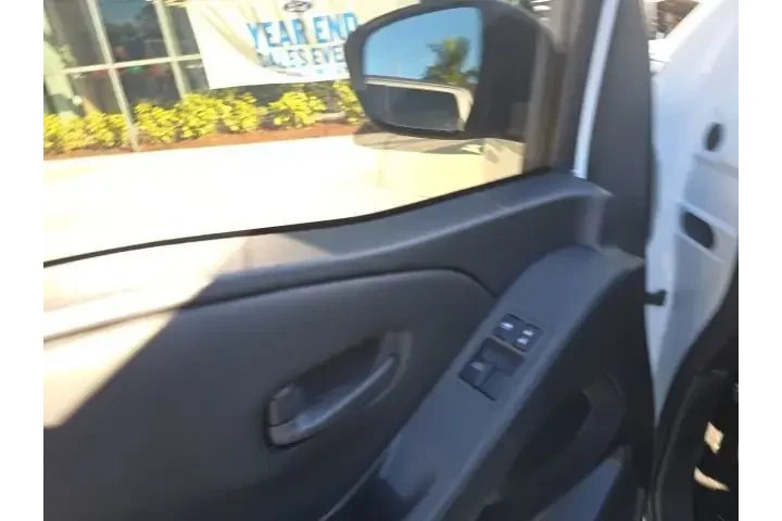 $26447 : Nissan Frontier 2023 4x4 S 4 image 9