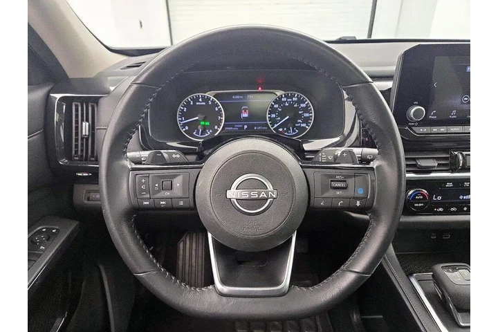 $28998 : Nissan Pathfinder 2023 SV 4d image 10