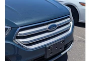 $29540 : Ford Escape 2019 SEL 4dr SUV thumbnail