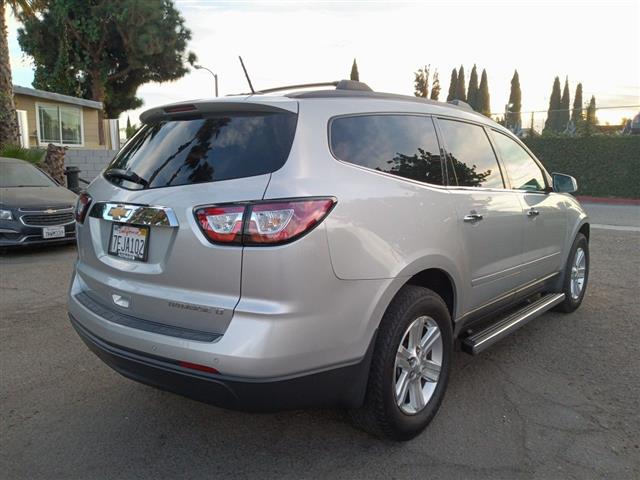 $6600 : 2014 CHEVROLET TRAVERSE LT image 3