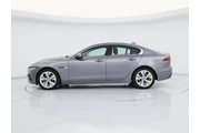 $23998 : Jaguar XE 2020 P250 S 4dr Se thumbnail