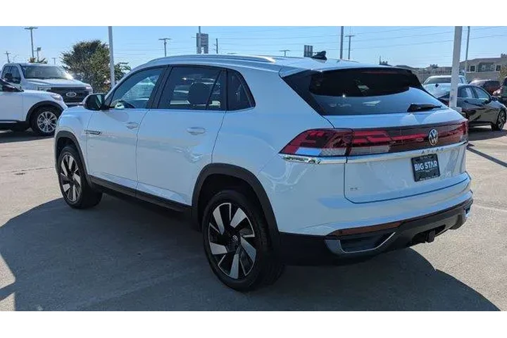 $28495 : Volkswagen Atlas Cross Sport image 5
