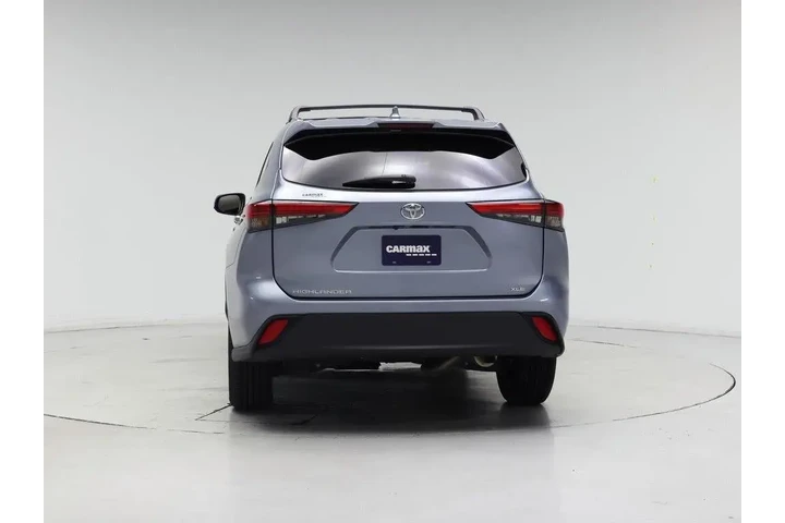 $32998 : Toyota Highlander 2021 XLE 4 image 6