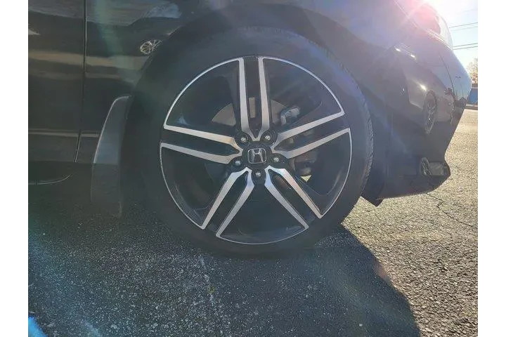 $21844 : Honda Accord 2017 Touring 2d image 7