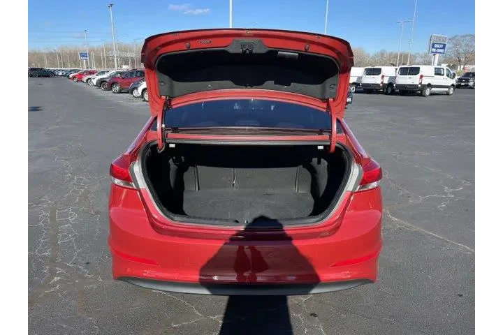 $11488 : Hyundai ELANTRA 2018 SE 4dr image 5