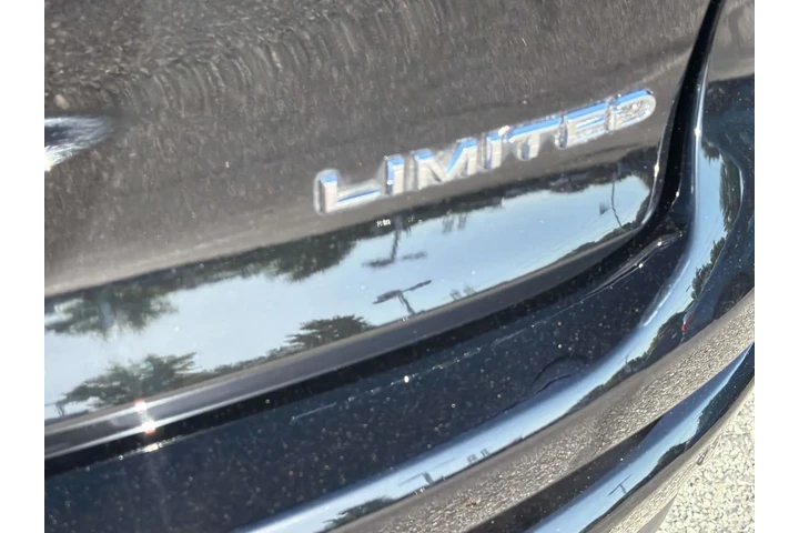 $34503 : Toyota Crown 2023 AWD Limite image 7