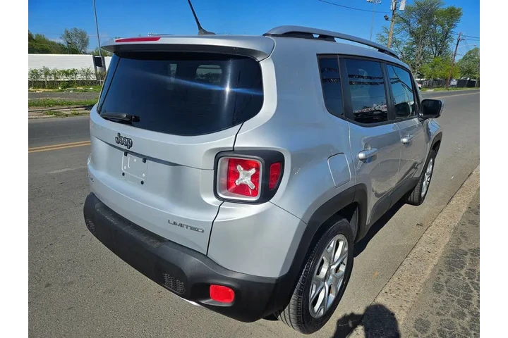 $499 : 2015 Renegade Limited image 5