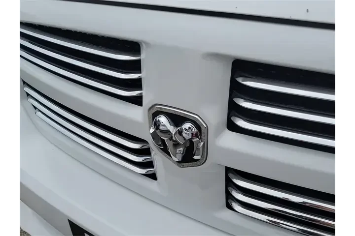 Ram 1500 2013 4x2 R/T Sport image 6
