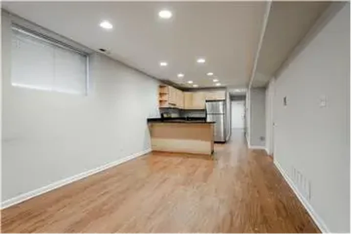 $3000 : Rental property with 3 bedro image 4