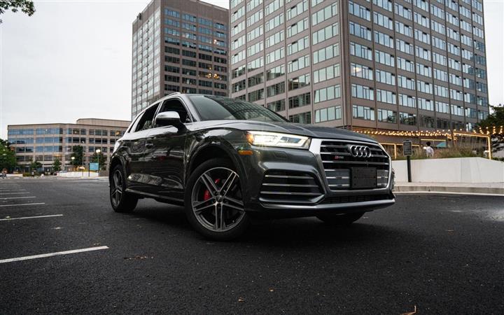 $26000 : 2019 AUDI SQ5 image 2