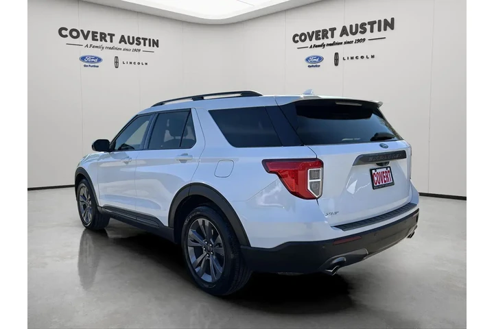 $29220 : Ford Explorer 2023 XLT 4dr S image 3