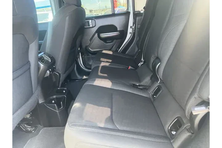 $31991 : Jeep Gladiator 2020 4x4 Spor image 9