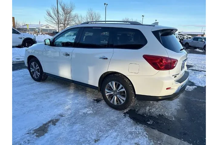 $17990 : Nissan Pathfinder 2020 4x4 S image 6