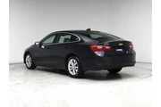 $17998 : Chevrolet Malibu 2023 LT 4dr thumbnail