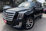 2017 Escalade 4WD 4dr en Houston