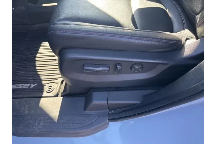 $34900 : Honda Odyssey 2023 Sport 4dr image 5