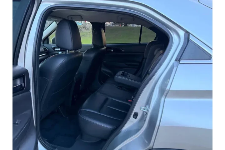 $13997 : 2018 Eclipse Cross SEL image 9