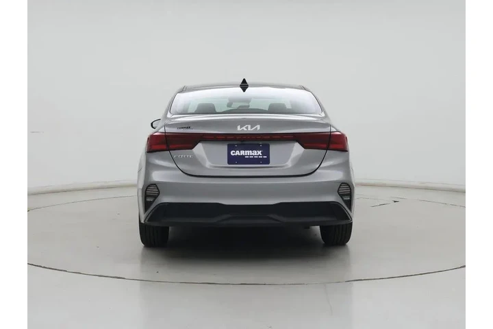 $18998 : Kia Forte 2024 LXS 4dr Sedan image 6